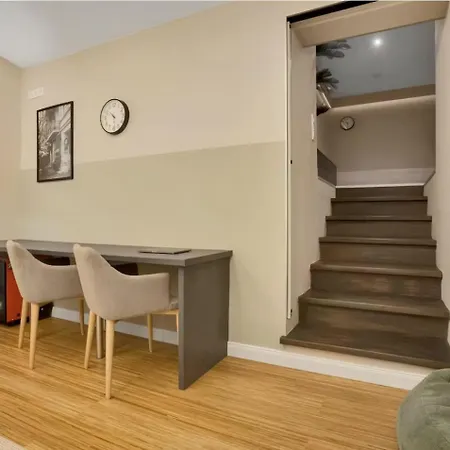 Large, Comfortable And Luxurious Flat In Center, Prenzlauer Berg Berlino