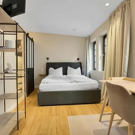 Large, Comfortable And Luxurious Flat In Center, Prenzlauer Berg