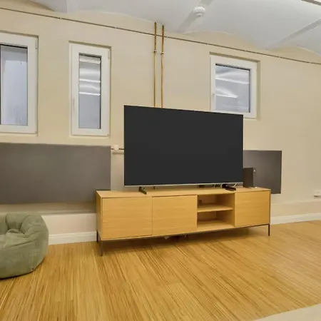 Apartament Large, Comfortable And Luxurious Flat In Center, Prenzlauer Berg *