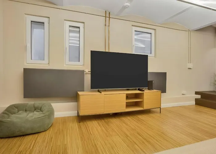 Lägenhet Large, Comfortable And Luxurious Flat In Center, Prenzlauer Berg *