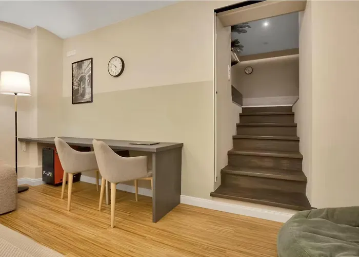 Large, Comfortable And Luxurious Flat In Center, Prenzlauer Berg Berlín