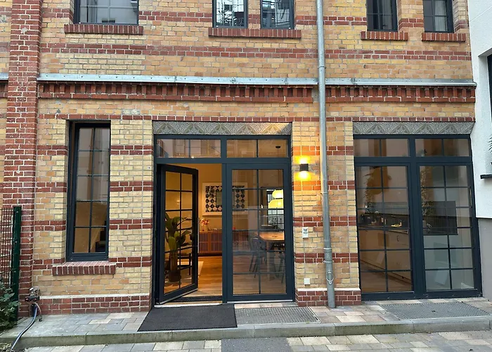 Large, Comfortable And Luxurious Flat In Center, Prenzlauer Berg *